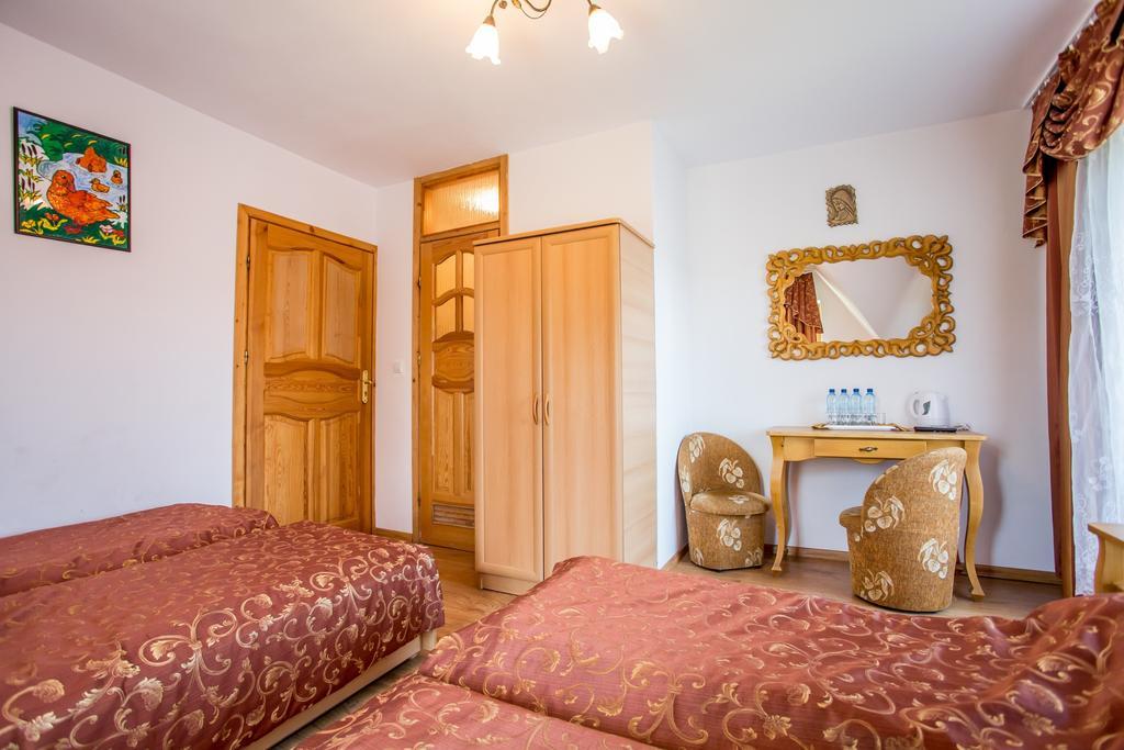 Pod Modrzewiami Hotel Zakopane Bilik gambar