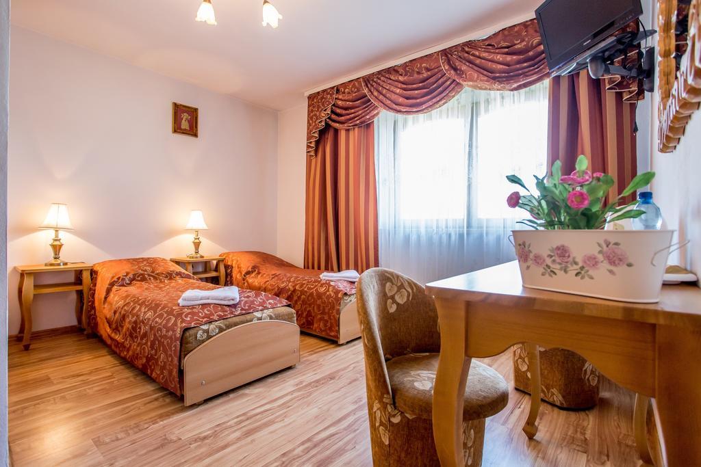 Pod Modrzewiami Hotel Zakopane Bilik gambar